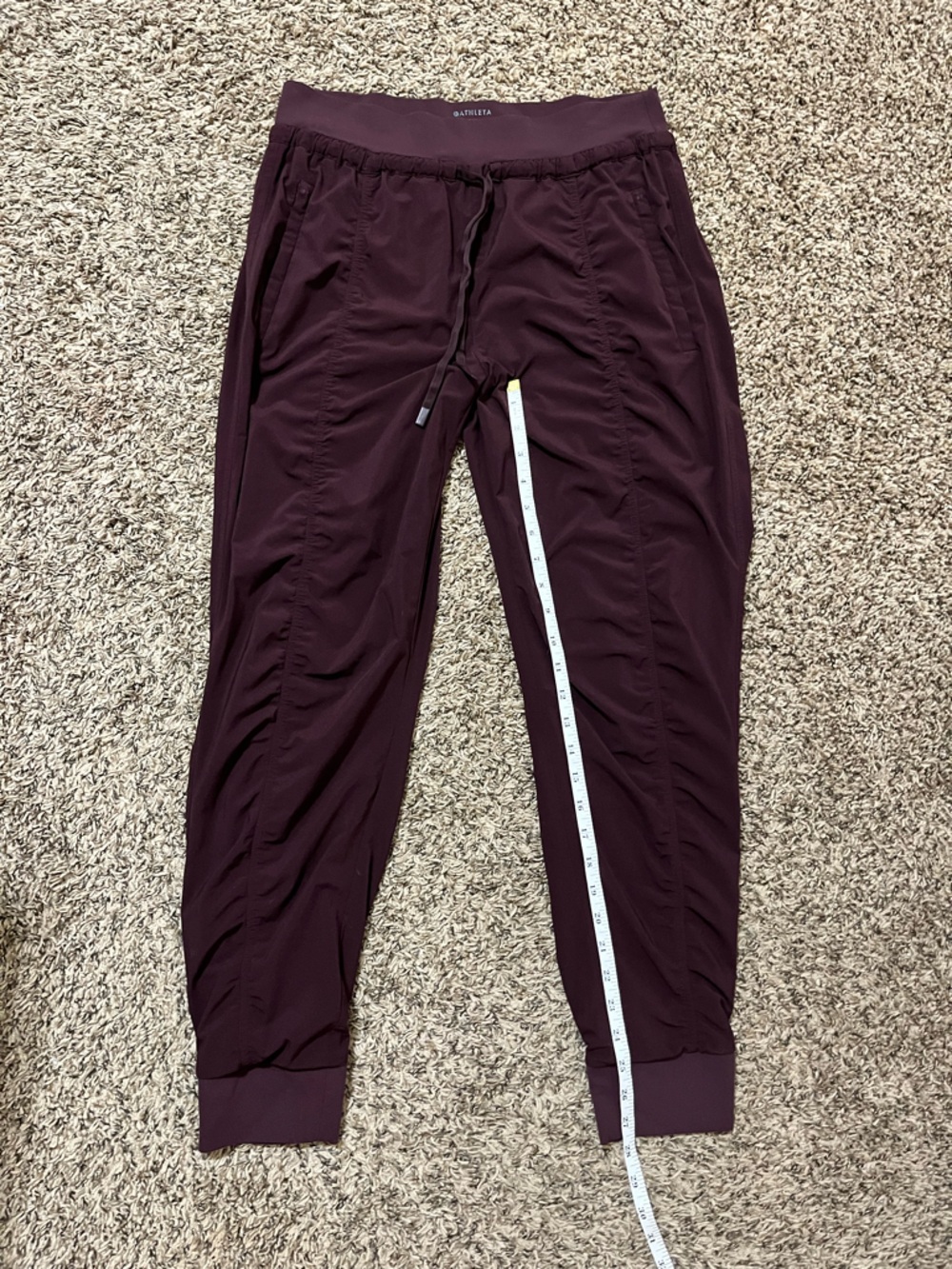 Athleta Drawstring Jogger Pants in Burgundy